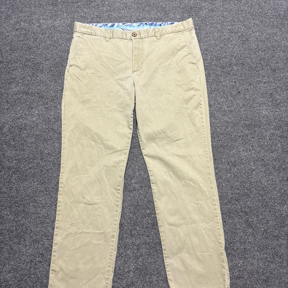 Tommy Bahama Pants Men's 36X30 Khaki Straight Flat Front Chino Preppy Logo